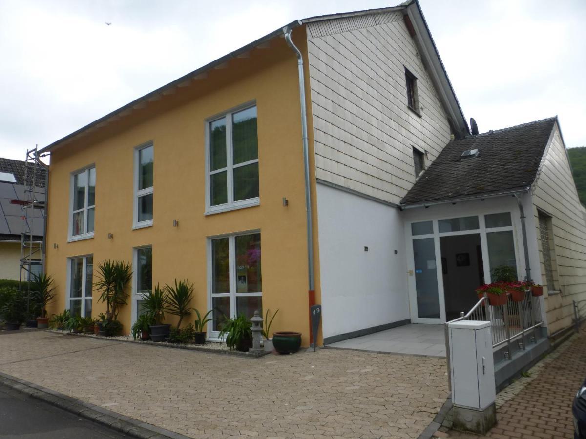 K-Haus Sankt Aldegund Lägenhet Exteriör bild